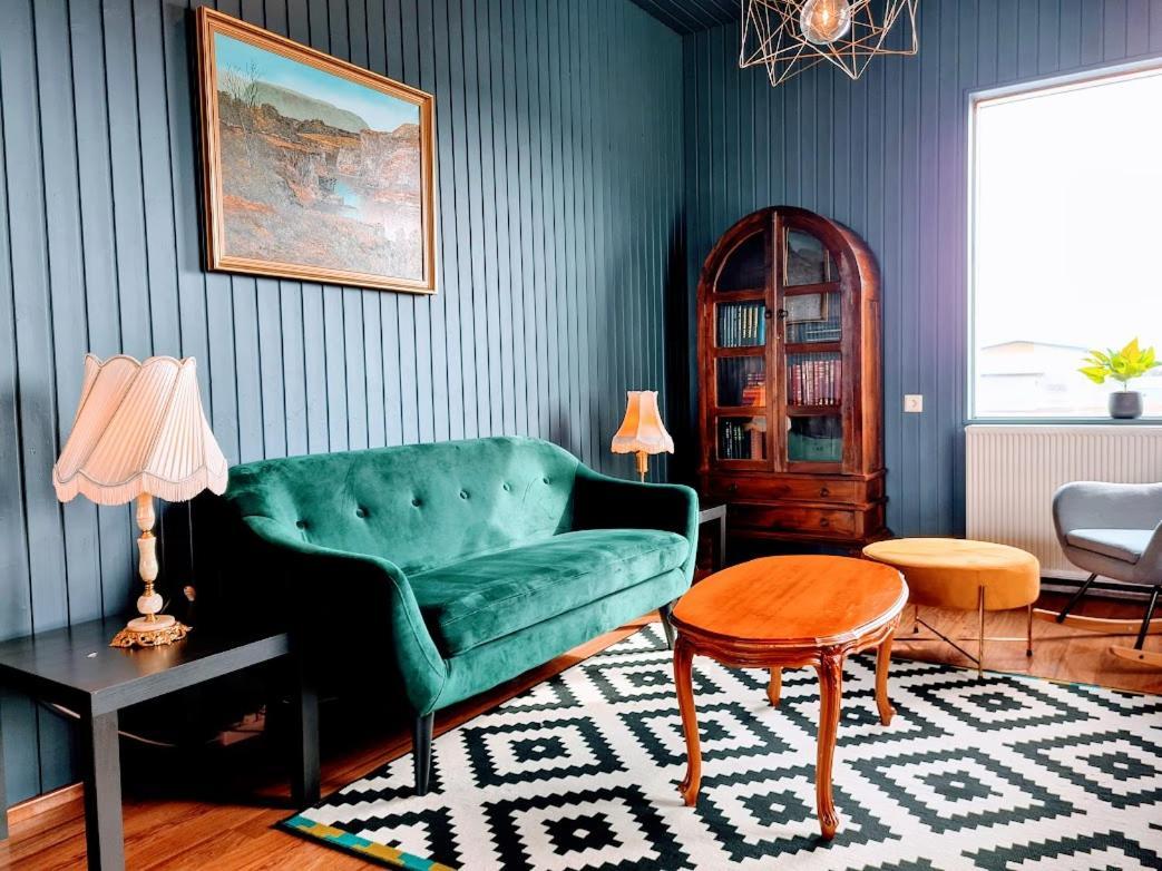 Hlin Guesthouse Varmahlid  Eksteriør bilde