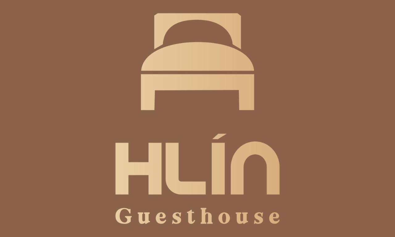 Hlin Guesthouse Varmahlid  Eksteriør bilde